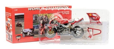 MINICHAMPS 1/12 Ducati 996 Super Bike 1999 Carl Fogarty Diecast