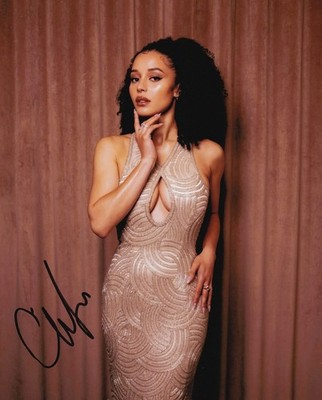 CHASE INFINITI signed Autogramm 20x25cm ONE BATTLE AFTER in Person autograph COA