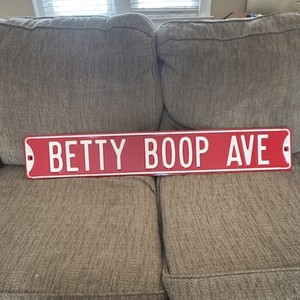 Betty Boop Red Metal Printed Sign Pin-Up Cartoon Collectible Rectangle