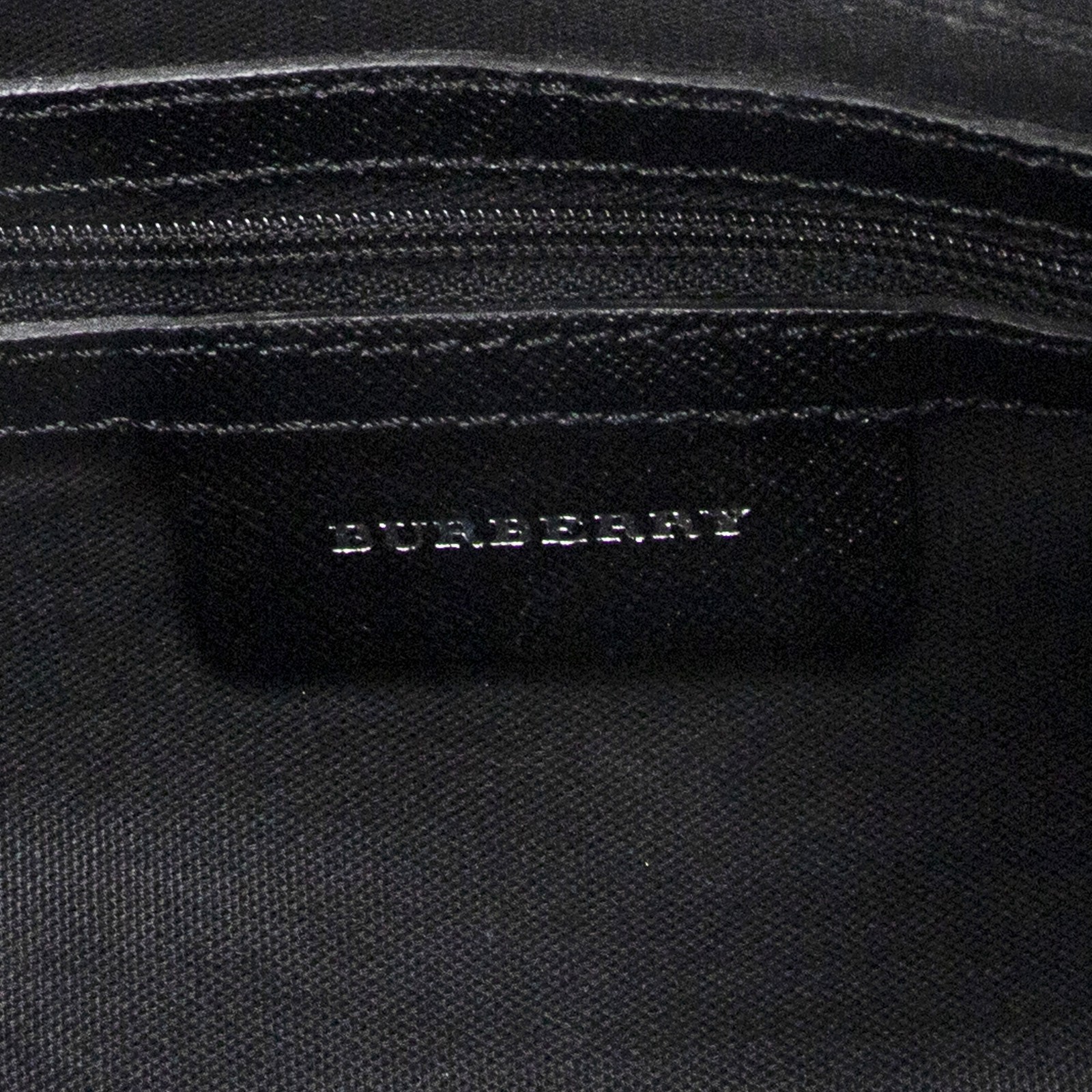 Burberry Beige/Black Rectangular Zip Shoulder Bag… - image 8