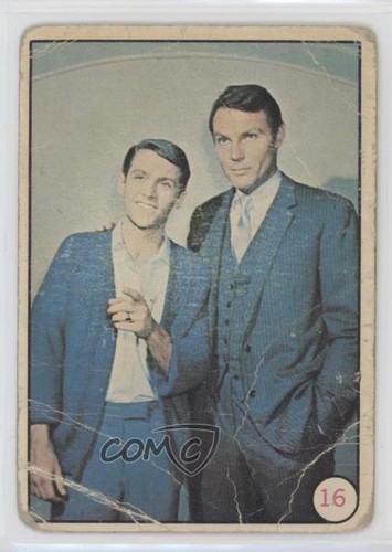 1966 OPC Batman Bat Laffs #16 Bruce Wayne and Dick Grayson — Raw