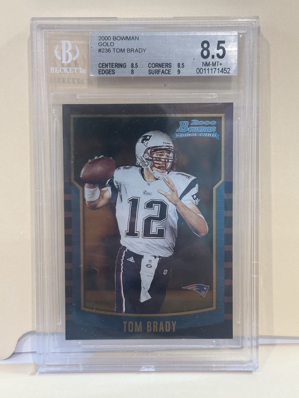 2000 Bowman Tom Brady Gold #236 /99 BGS 8.5 Rookie Patriots