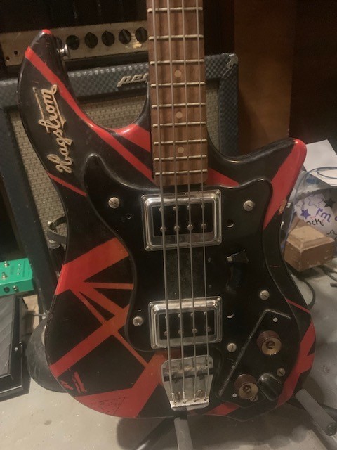 1966 HAGSTROM CORONADO IV RARE VINTAGE BASS GUITAR CHERRY SUNBURSTq