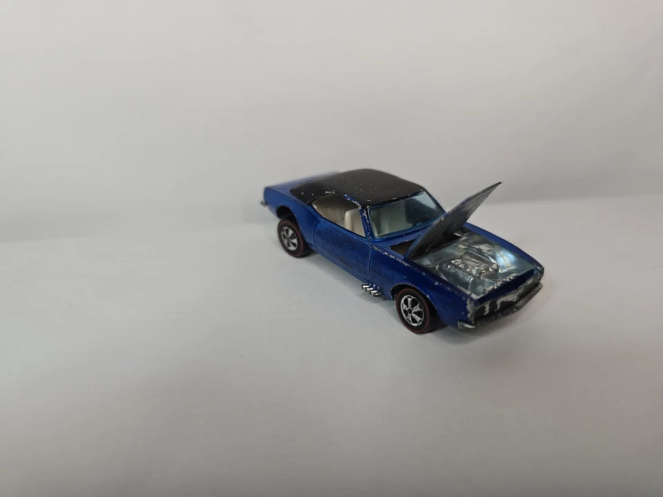 Camaro personalizado Hot Wheels 1967 Redline azul y negro hecho en Hong Kong Foto 2 de 4