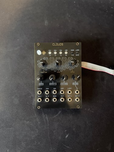 Mutable Instruments Clouds Eurorack Synth Module New (Black/Gold)
