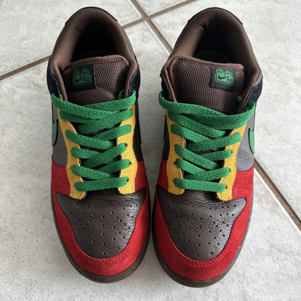 Size Nike Dunk Low Brown “Rare” ￼Jamaica ColorWay
