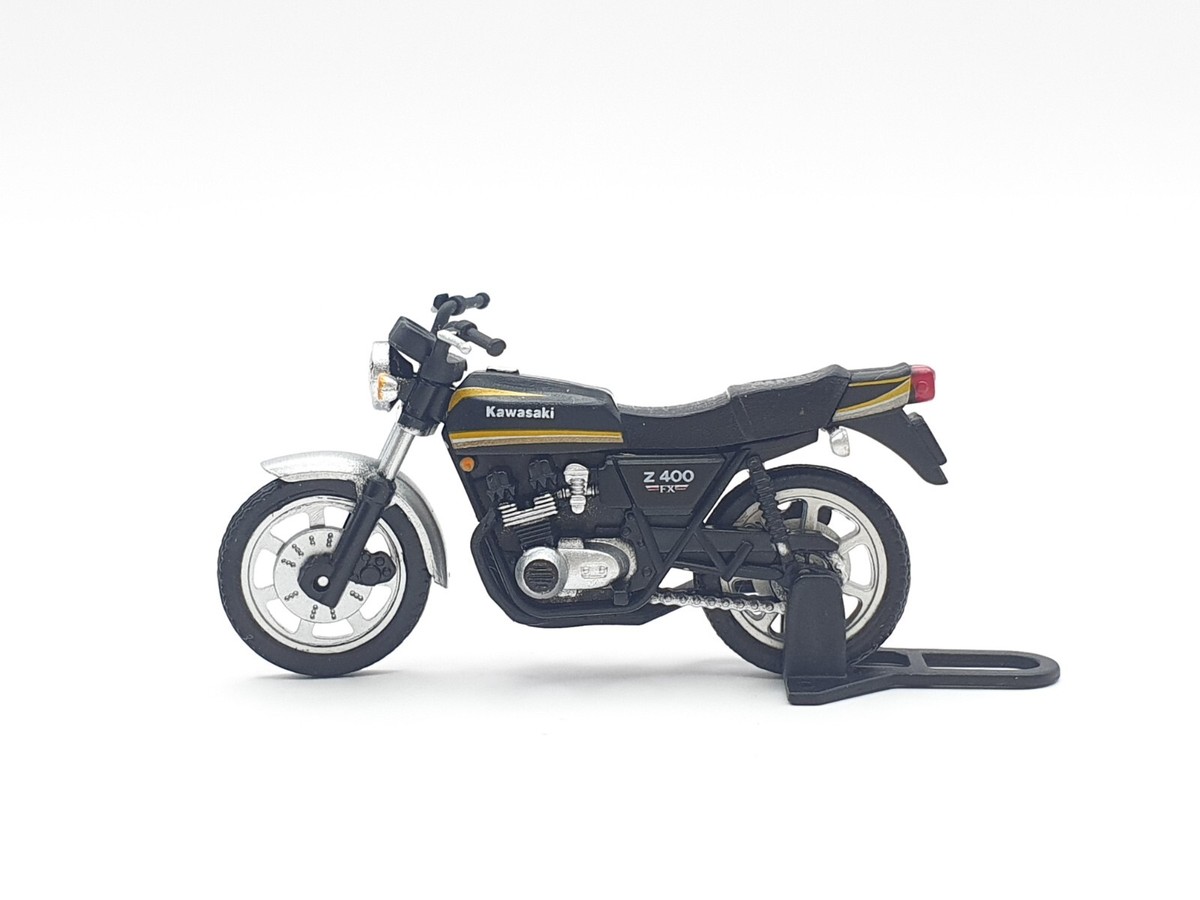 UCC 1/42 Yoshimura ism Premium KAWASAKI Z400FX BLACK Motorcycle