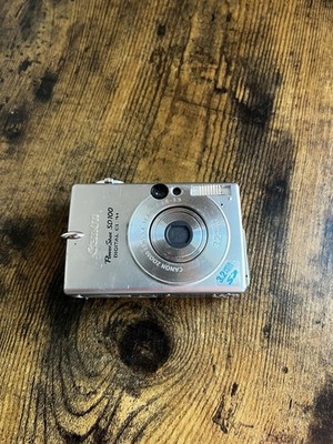 Canon Digital IXUS II  3.2MP / SD100 Digital Camera UNTESTED