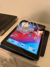 Apple iPad Air 32GB Verizon Tablet MF004LL/A Used Working