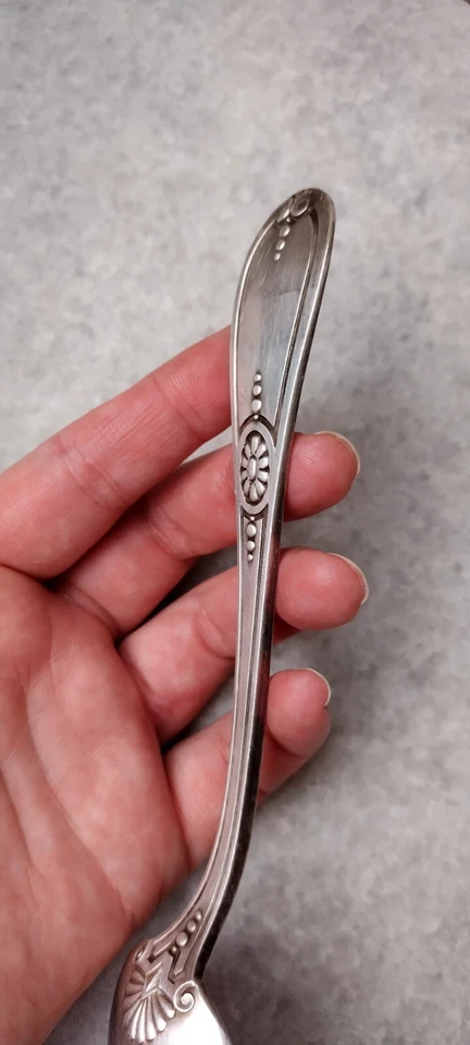 Cucharadas de plata antiguas, 84 muestras, plata real rusa SOULENGER Foto 4 de 4