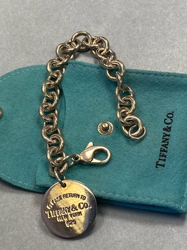 TIFFANY & CO Please Return To NEW YORK 925 STERLING SILVER CHARM BRACELET 37.1 g - Picture 4 of 9