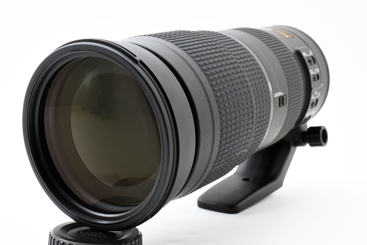 Nikon telephoto zoom lens AF-S NIKKOR 200-500mm ED VR