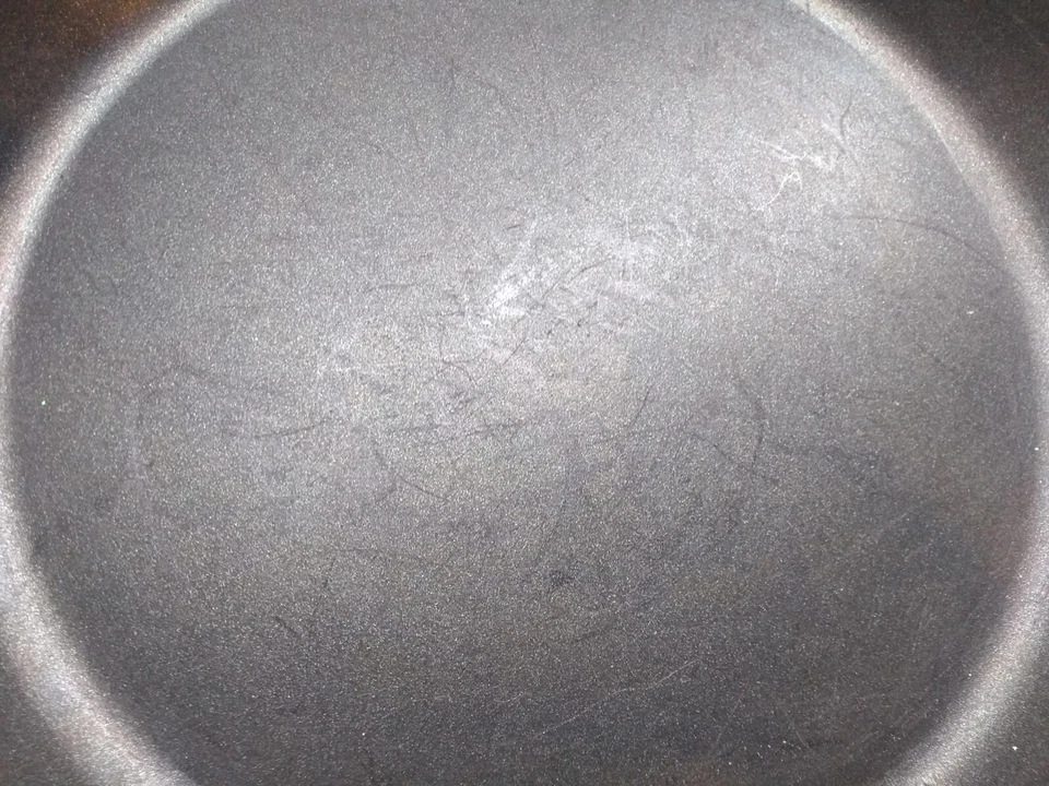 Cook's Essentials 11" Aluminio Antiadherente 2.5 Qt Wok Sartén Braiser Sartén Tapa Foto 3 de 4