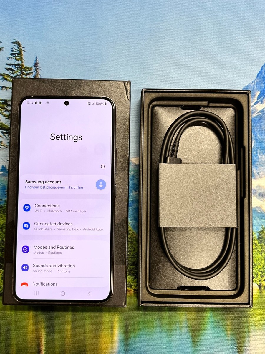 Samsung Galaxy S22 5G Full Unlocked SM-S901U 256GB