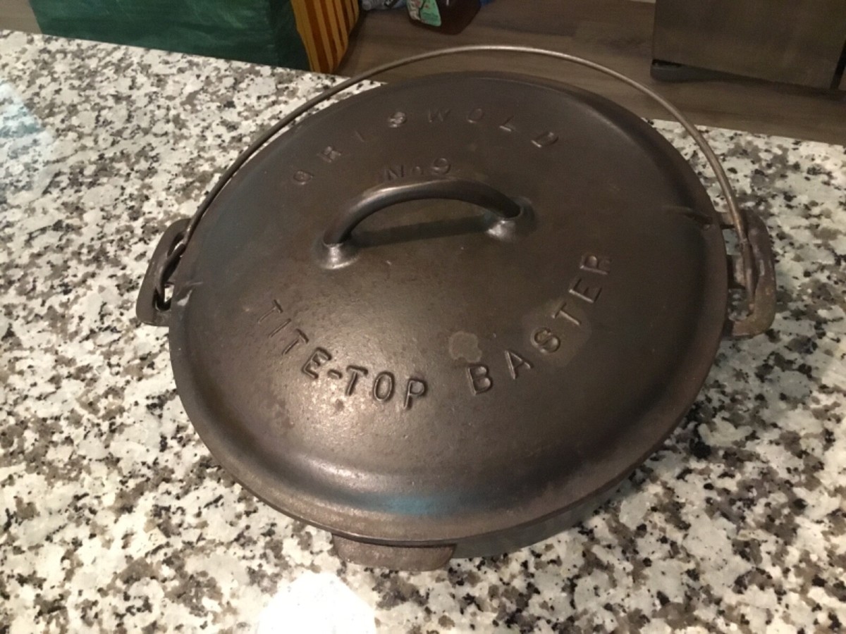 RARE Vintage 1906-1926 Griswold No. 9 Tite Top Cast Iron Dutch