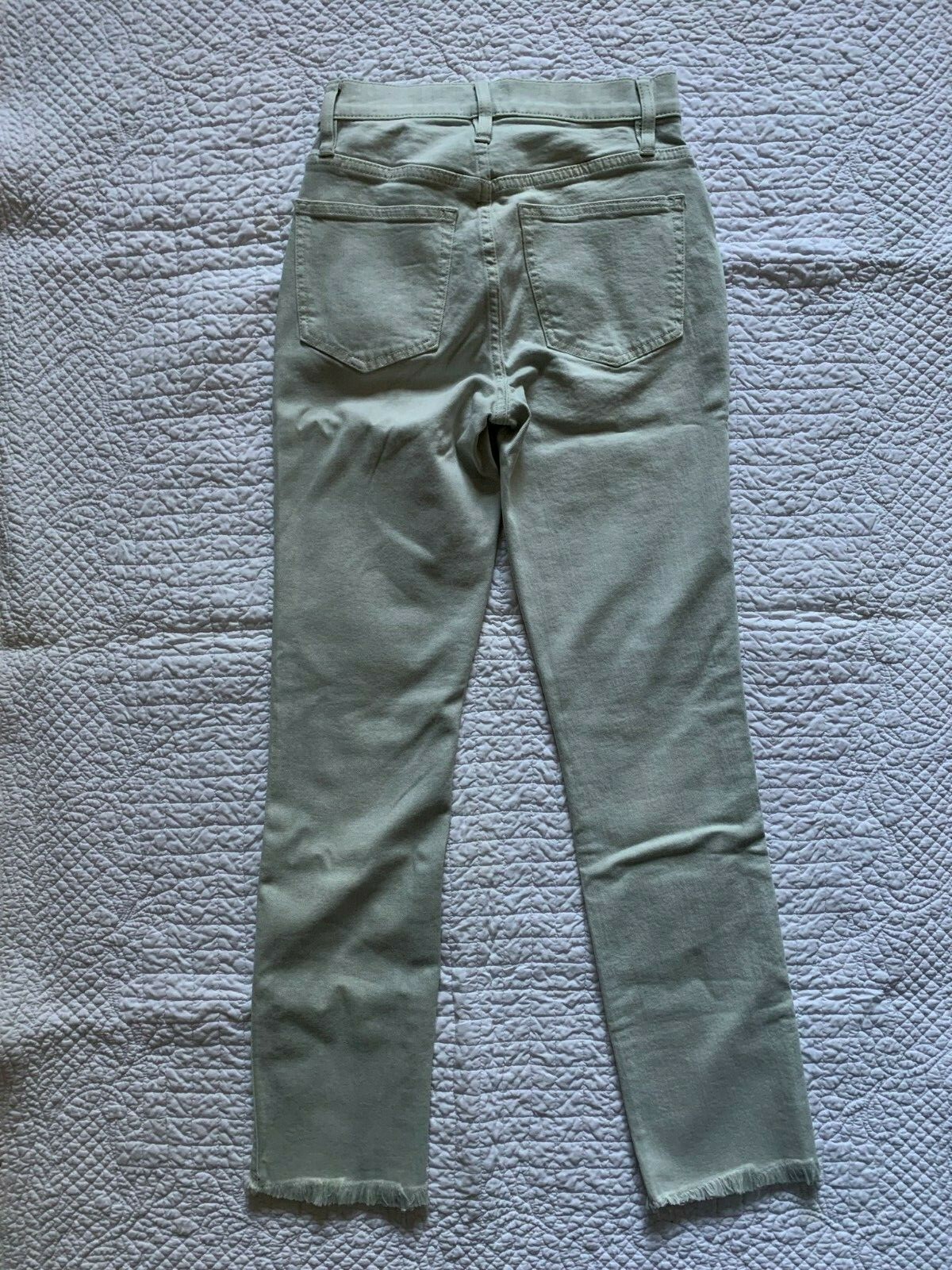 Picture 2 of 6