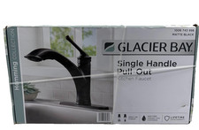 Glacier Bay Hemming Pull-Out Kitchen Faucet Matte Black Deckplate HDQFP3C0001BL