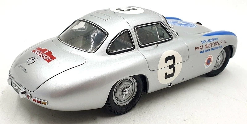 CMC 1/18 Scale Diecast DC17125S - Mercedes-Benz 300SL carrera Panamerica #3 - Image 3 of 4