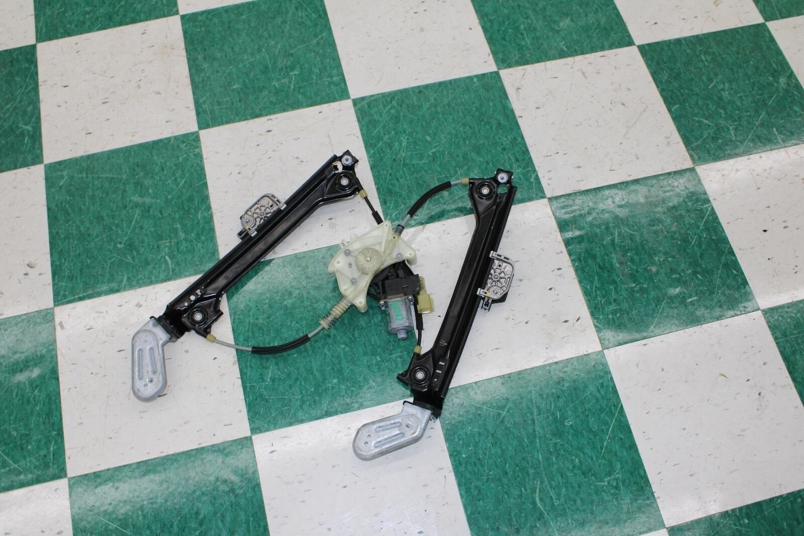 Maserati Ghibli 2014-2021 Rear Right Power window motor