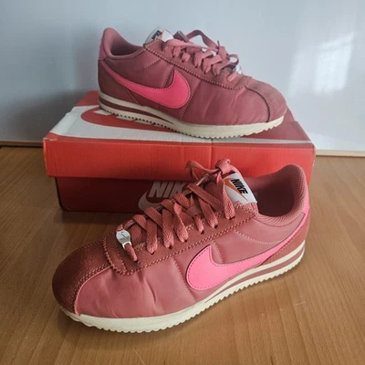 Nike Cortez
