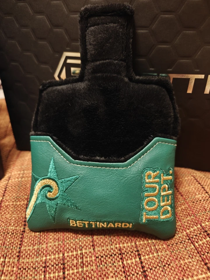 New Bettinardi Tour Issue Bomb Pink Tour Dept Social putter headcover Cover 10.0 - Image 2 of 2