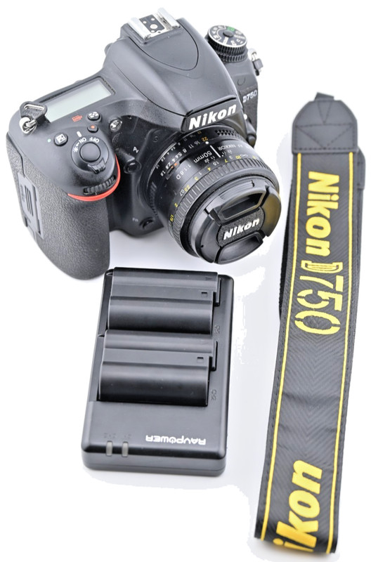 Nikon D750 FX DSLR Camera + AF Nikkor 50mm f/1.8D Lens | 69,822 Shutter Count