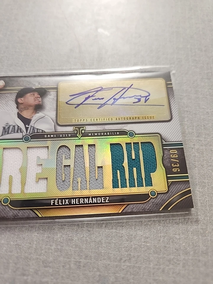 Felix Hernandez 2024 TOPPS TRIPLE HILO PARCHE AUTÓGRAFO AUTOMÁTICO 09/36 Regal RHP Foto 2 de 4