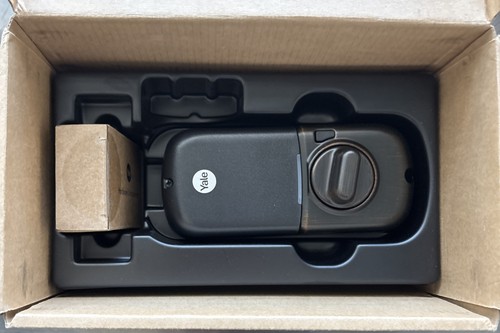 Yale Security Assure Lit Touchscreen Deadbolt Lock in Oil Rubbed Bronze Open Box - Bild 2 von 4