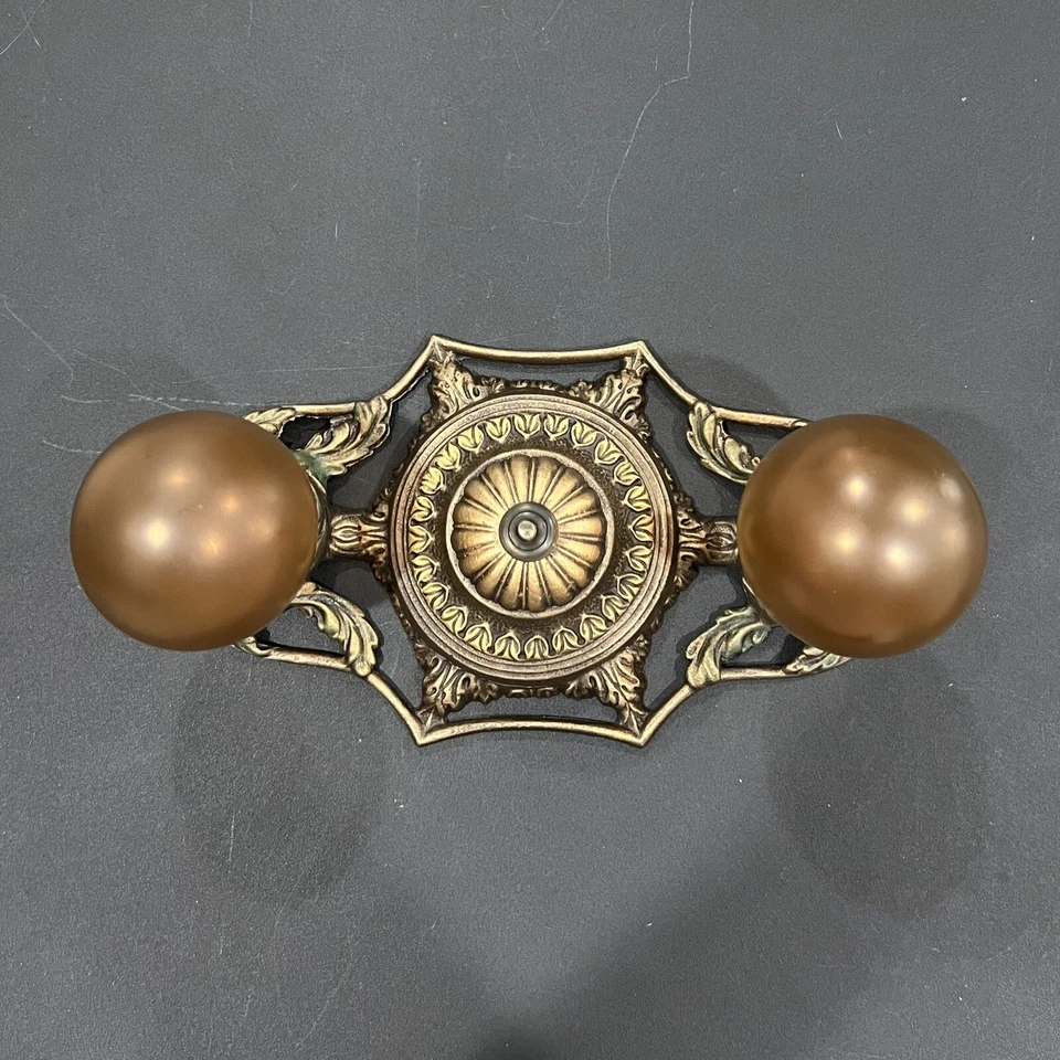 Flush Pair quality antique Double Sockets polychrome Fixtures 25H - Image 4 of 4