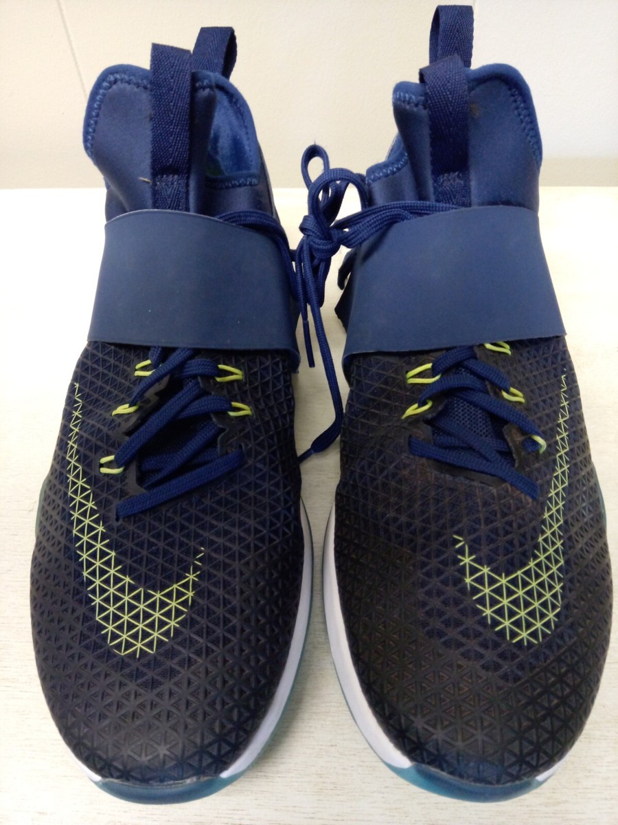 nike women's air zoom strong