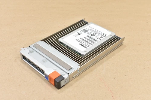 NETAPP 108-00423 ,4TB NVMe SSD Flash Module For FAS9000 FAS9500,Toshiba ZD6300