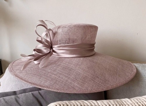 PHASE EIGHT Dusty pink Wedding races 