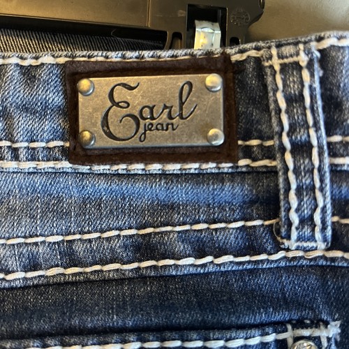 Earl Jeans Bling Denim Shorts Size 12P Roll Hem Stretch Embroidered Rhinestones - Picture 6 of 9
