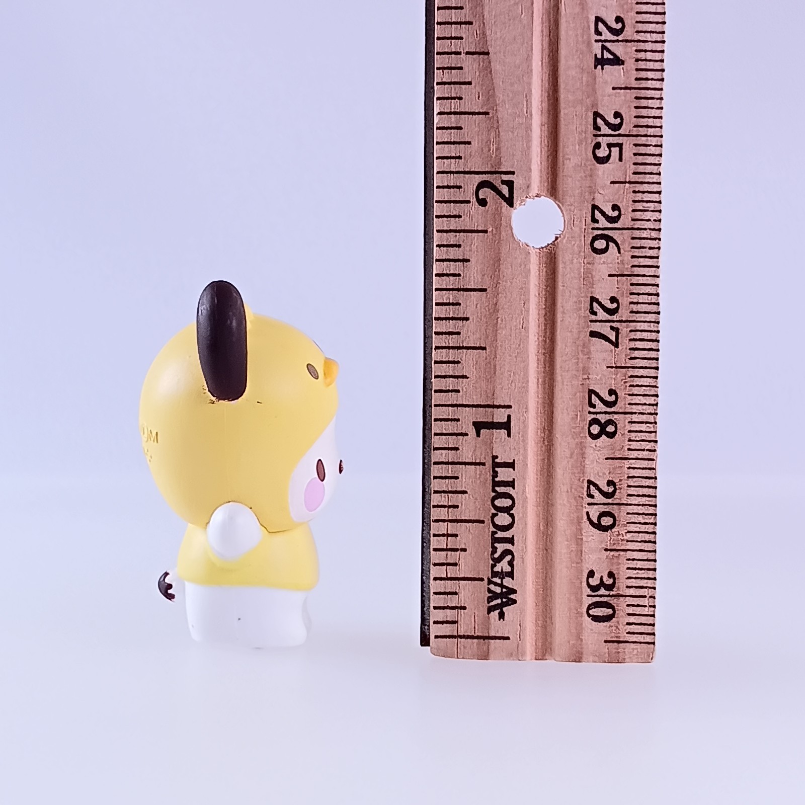 Pochacco - Sanrio Characters Otomo-dachi Costume Figure Bandai From Japan