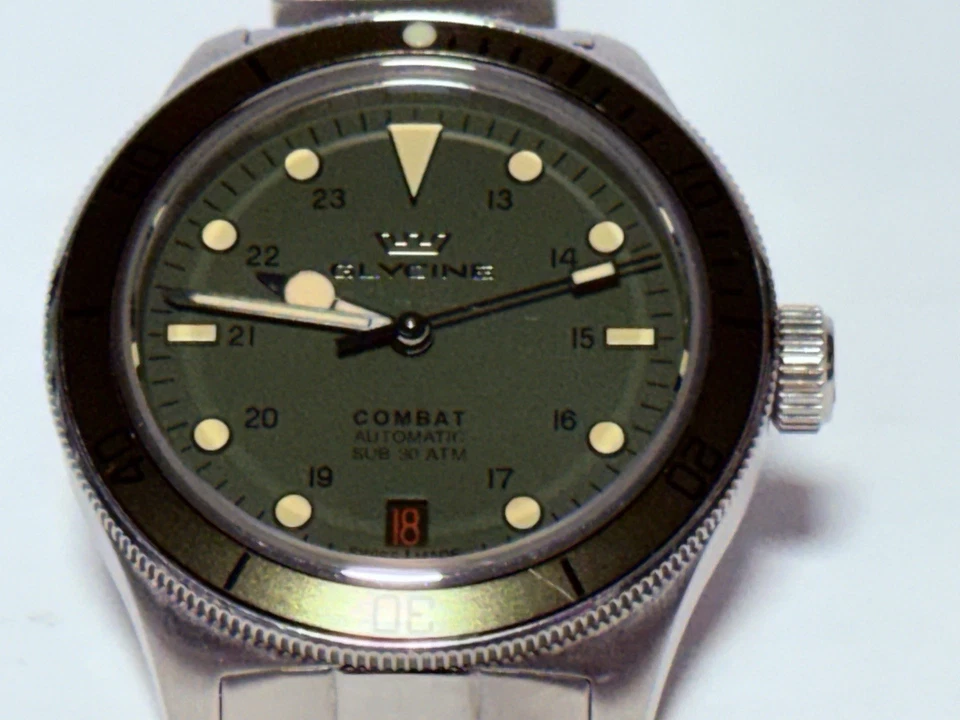 Glycine Combat Sub GL0394 automático 30 ATM Foto 4 de 4