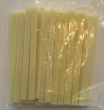 AHM 43-954 HO Lumber Load 2 x 4's  Pack of 24 