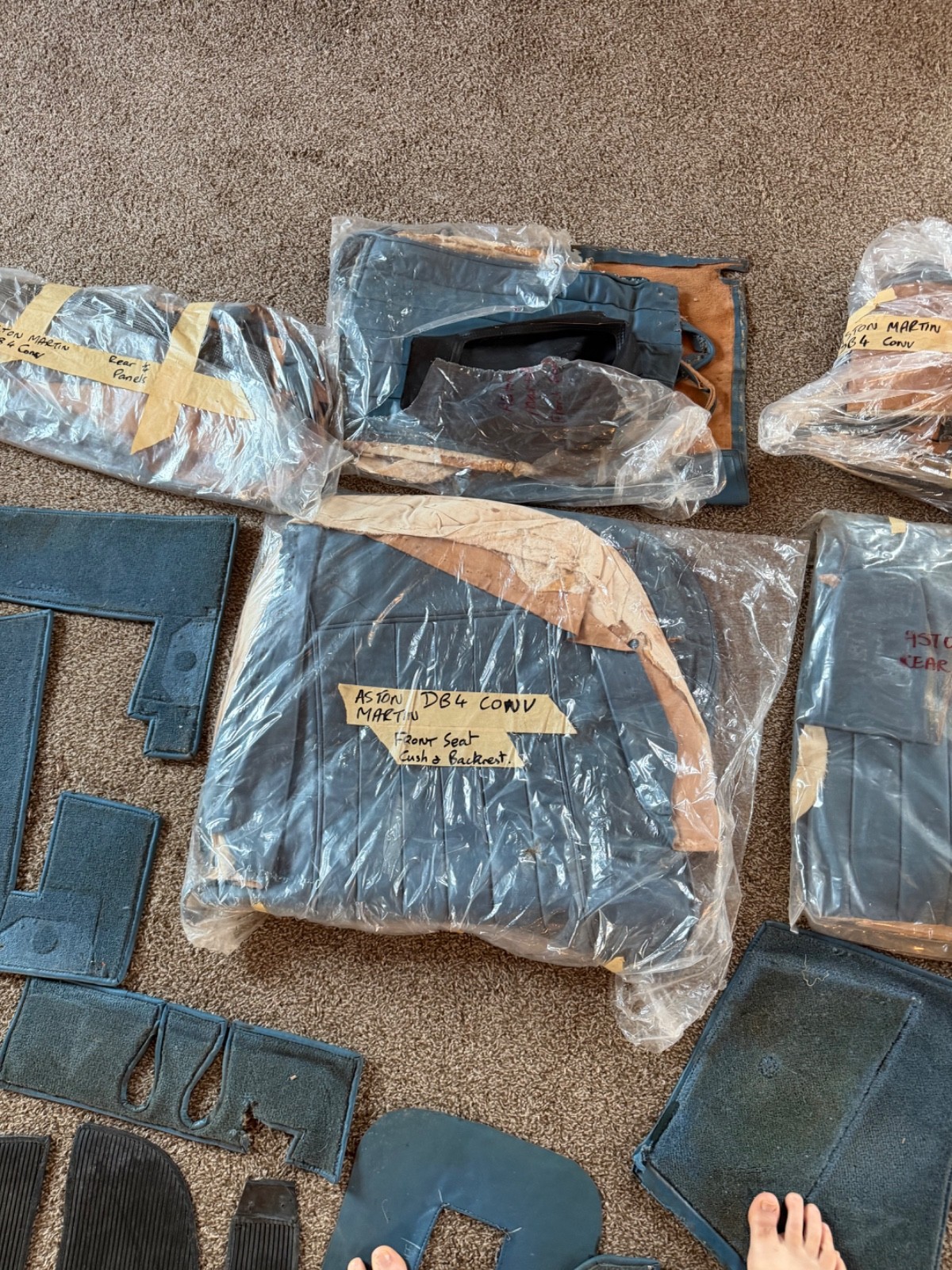 aston martin DB4 interior color blue in good condition