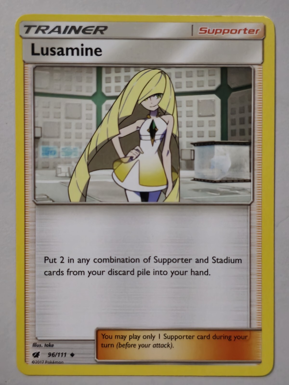 Lusamine 96/111 Sm-Crimson Invasion Regular