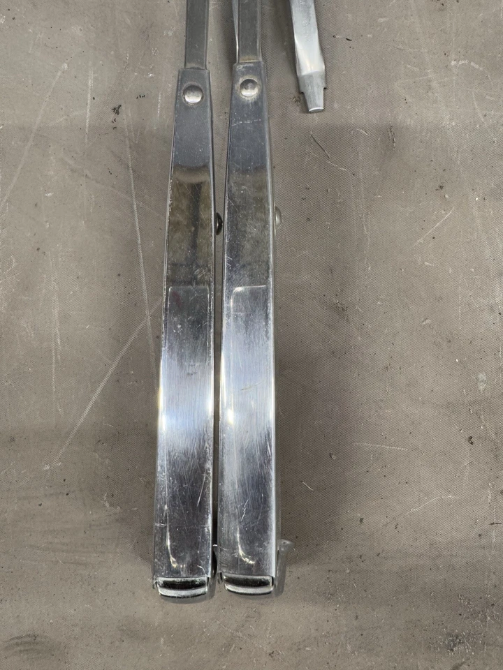 Brazos limpiaparabrisas Chevy Impala Chevelle GTO Cutlass 442 1961-1967 OEM Lemans Foto 4 de 4