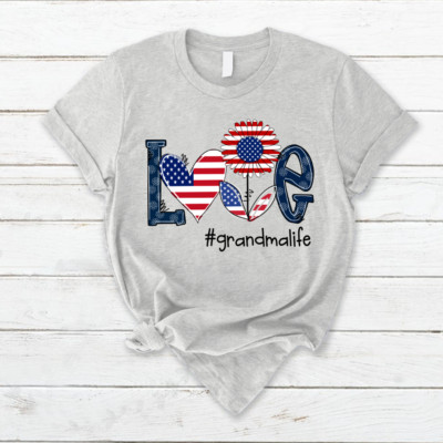 Heartwarming Baby Onesie 'life is Good When You've Got a Nana