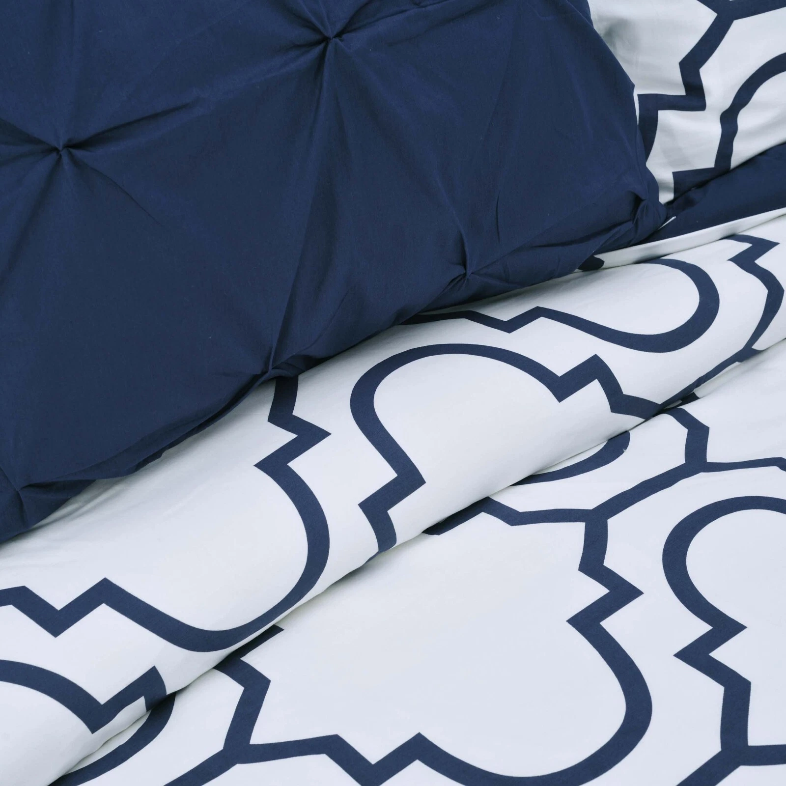 Blue Nile Mills Valencia Duvet Cover - Thumbnail 4
