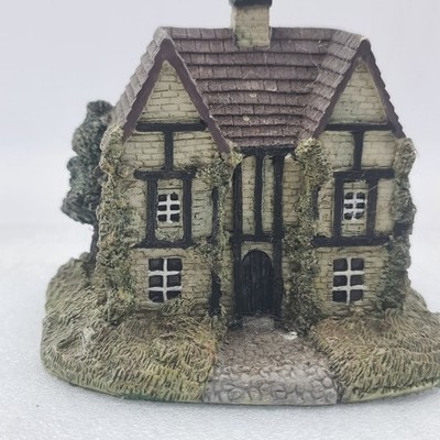 Vintage Leonardo Collection Miniatur TUDOR Stil Haus Figur Ornament