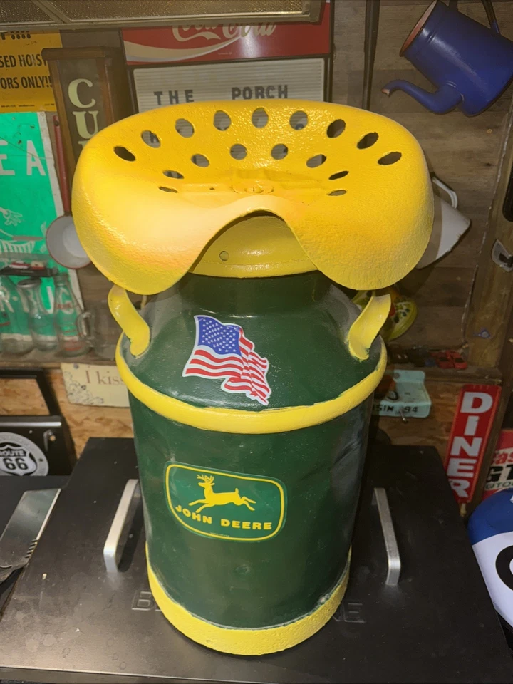 Taburete de asiento de tractor de lata de leche vintage "Logo Budweiser" Foto 2 de 4