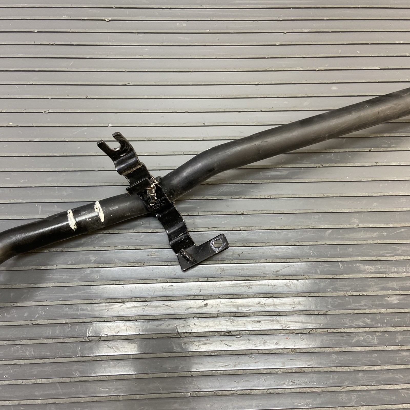2010-2015 Audi R8 42 Spyder Rear AC Suction Line Hose Pipe V10 34k Miles OEM