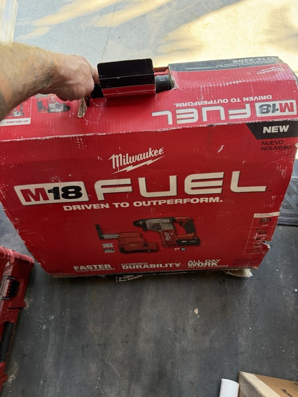 M18 FUEL 18V Lithium-Ion Brushless 1 in. Cordless SDS-Plus Rotary Hammer/Dust Ex