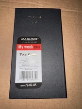 NEW At-A-Glance 2026 Calendar Planner Weekly New Year Pocket 72-02-05 Black