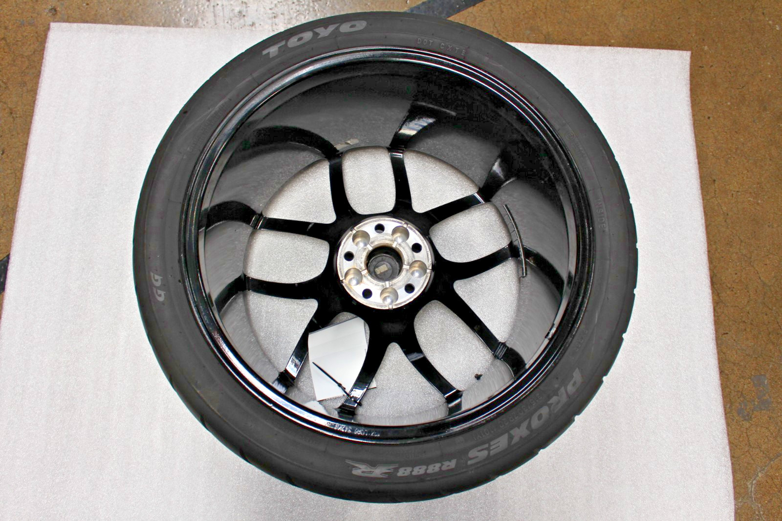 McLaren 720S, Rear Wheel, Scratches, Used
