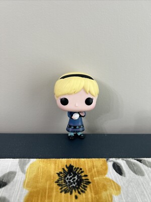 Funko Pop! Vinyl: Disney - Young Elsa #588 Loose No Box