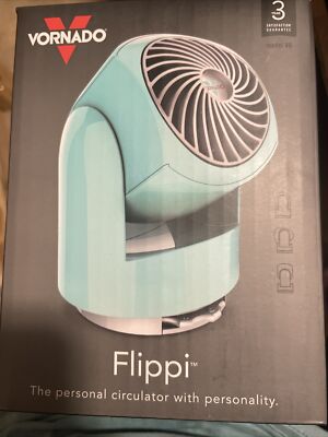 Vornado Flippi V6 Personal Air Circulator Dorm Desk Fan Pivoting 2 Speed Quiet