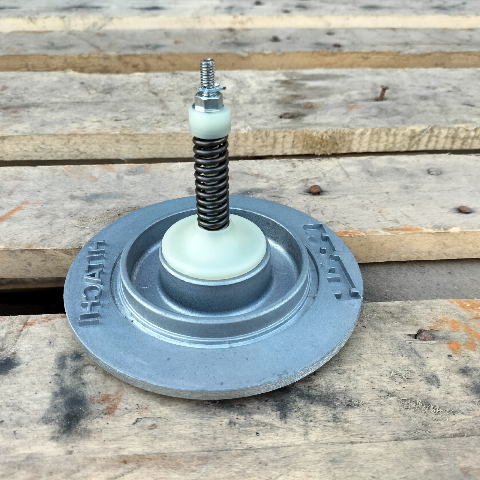 Ventil Hydrauliköltank 4643444 passend für Hitachi | eBay 